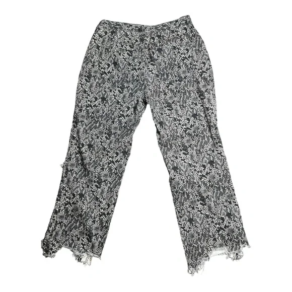 We The Free animal print cropped distressed denim pant sz 30 buttonfly j… - Picture 8 of 8